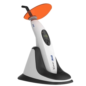 کاربرد دستگاه لایت کیور در دندانپزشکی