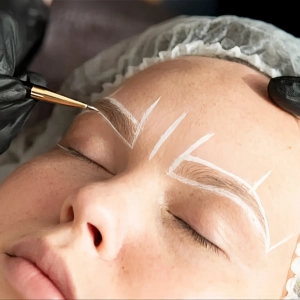 بهترین روش برای لیفت ابرو چیست؟