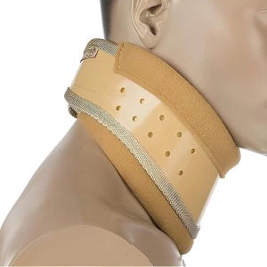 طریقه بستن گردنبند طبی نیمه سخت