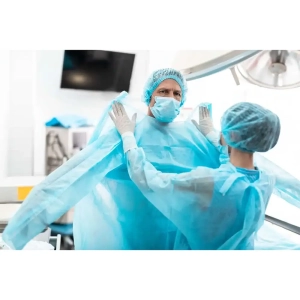 نحوه پوشیدن لباس اتاق عمل بیمار