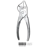 انبردست سیم چین دار جراحی