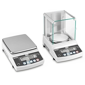 ترازوی سه رقم کالیبره اتوماتیک کرن مدل PNJ600-3M