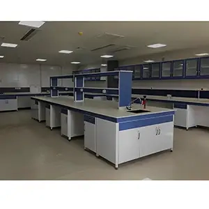 میز وسط آزمایشگاهی